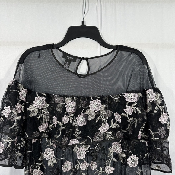 NEW $120 Alfani [ 2X ] Embroidered‎ Ruffle Illusion Top in Black Purple - Picture 5 of 12
